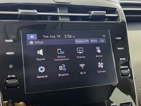 Certified 2024 Hyundai Tucson SEL AWD/4WD image 13