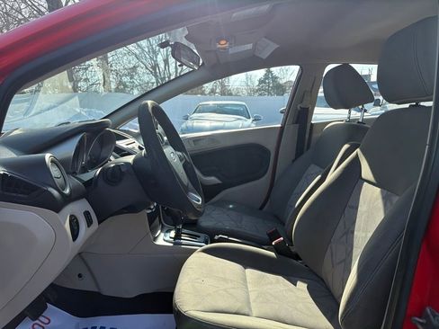Used 2013 Ford Fiesta SE image 15
