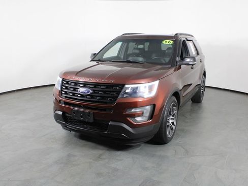 Used 2016 Ford Explorer Sport w/ Equipment Group 401A AWD/4WD image 1