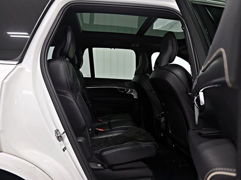 Used 2019 Volvo XC90 T6 R-Design w/ Advanced Package AWD/4WD image 30