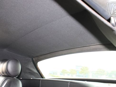 Used 2004 Ford Thunderbird RWD image 14