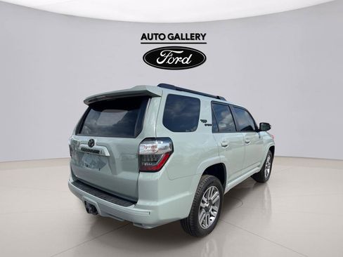 Used 2022 Toyota 4Runner TRD Sport w/ Technology Package AWD/4WD image 5