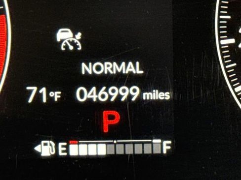 Used 2023 Honda CR-V EX-L image 29
