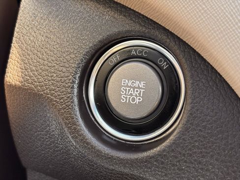 Used 2015 Hyundai Santa Fe Sport w/ Option Group 04 image 5