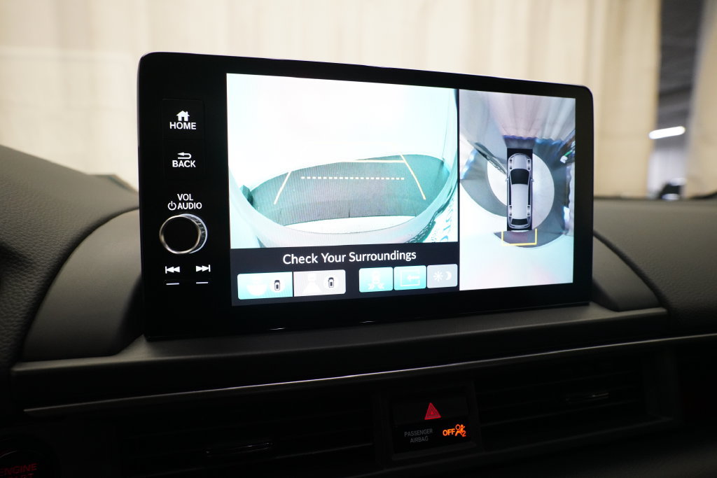 Certified 2025 Honda Pilot Black Edition image 21