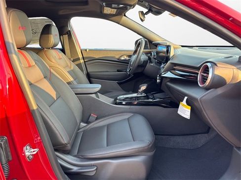 New 2026 Chevrolet Trax RS w/ Sunroof Package image 15