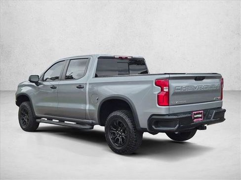Used 2023 Chevrolet Silverado 1500 ZR2 w/ Technology Package AWD/4WD image 7