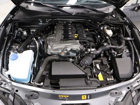 Used 2024 MAZDA MX-5 Miata Grand Touring w/ Weather Package image 15
