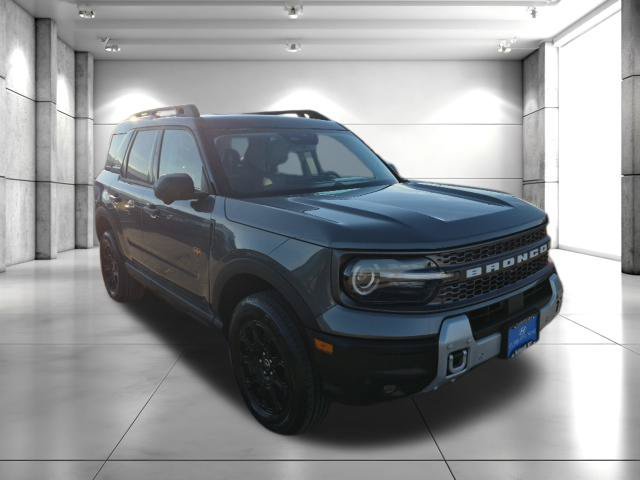 Used 2025 Ford Bronco Sport Badlands AWD/4WD image 4