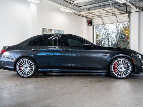 Used 2021 Mercedes-Benz E 63 AMG S image 5