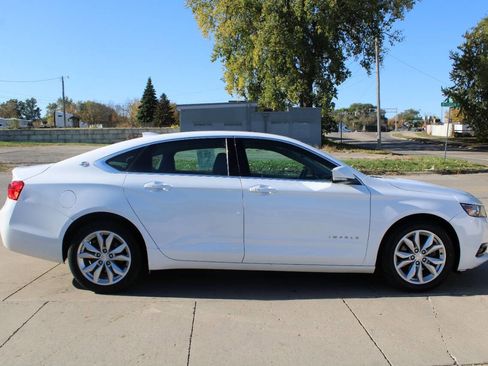 Used 2019 Chevrolet Impala LT image 4