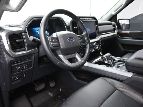 Used 2022 Ford F150 Lariat w/ FX4 Off-Road Package AWD/4WD image 18
