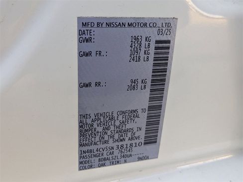 Used 2025 Nissan Altima 2.5 SR image 32