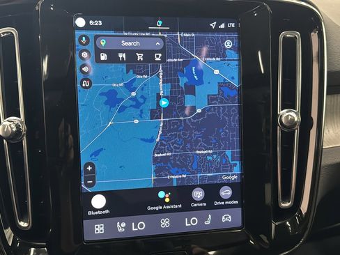 New 2026 Volvo XC40 B5 Ultra w/ Protection Package Premier image 16