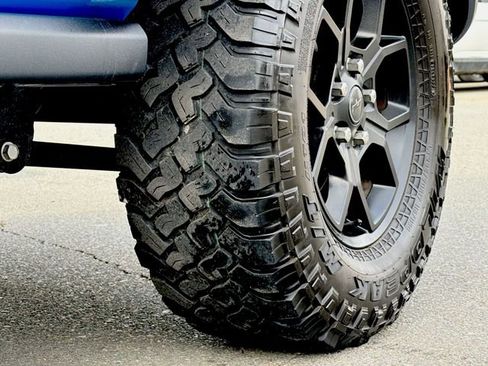 Used 2024 Jeep Wrangler Willys image 19