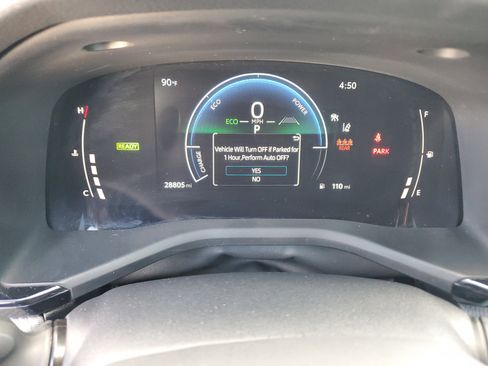 Used 2025 Toyota Camry SE image 24