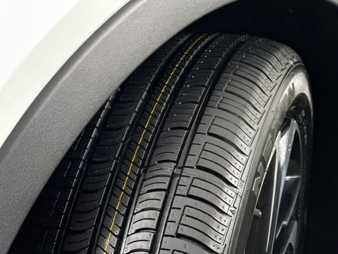 Used 2023 Chevrolet Bolt LT w/ Infotainment Package image 14