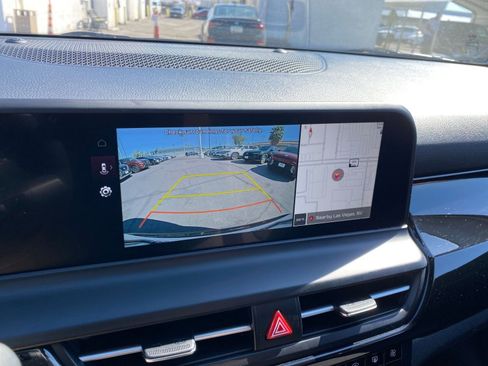 Used 2025 Kia Seltos S image 17