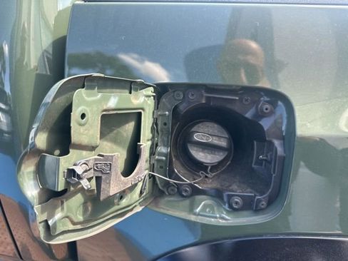 Used 2022 Toyota Tacoma TRD Sport image 32