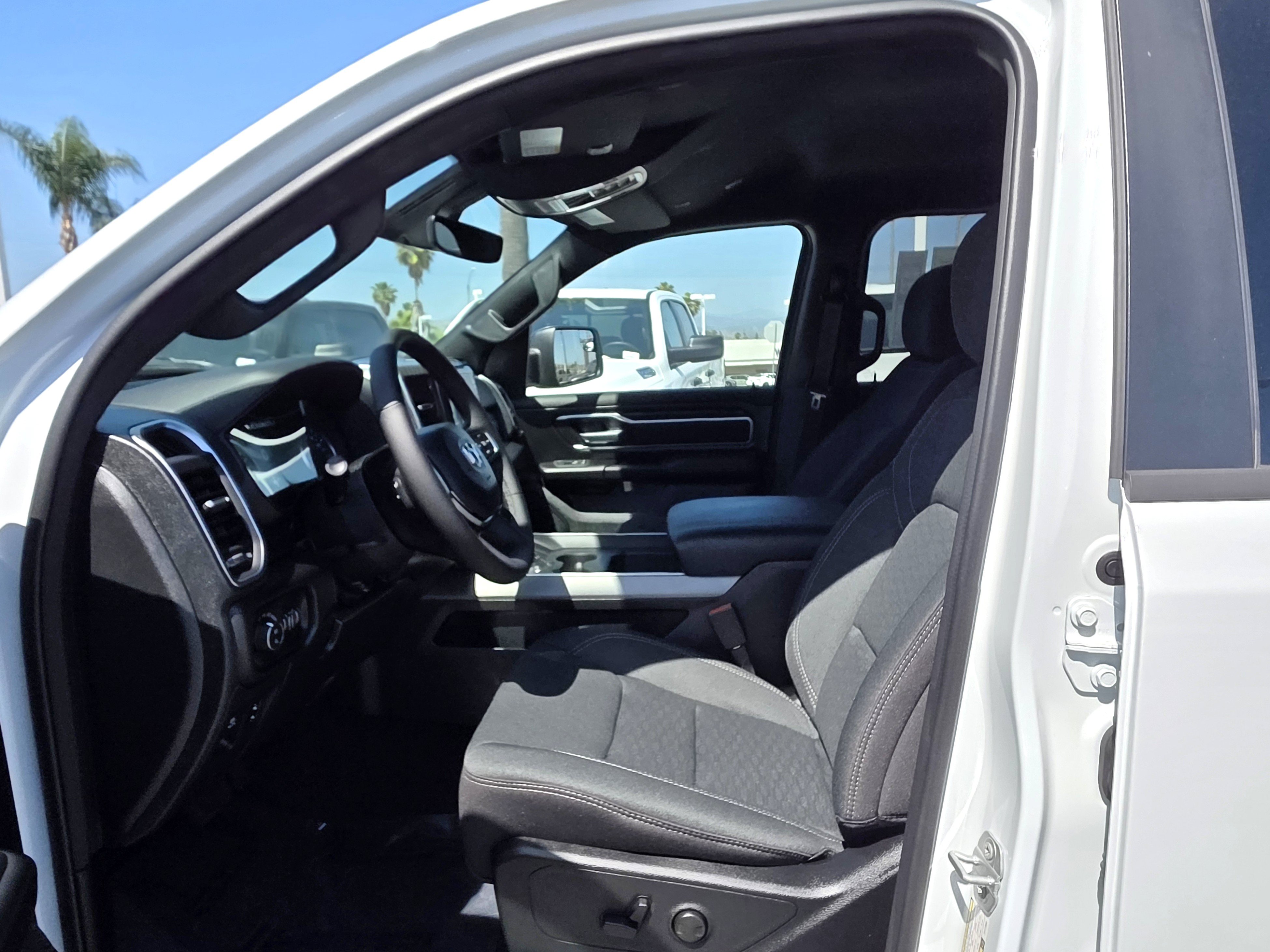 New 2026 RAM 1500 Big Horn AWD/4WD image 11