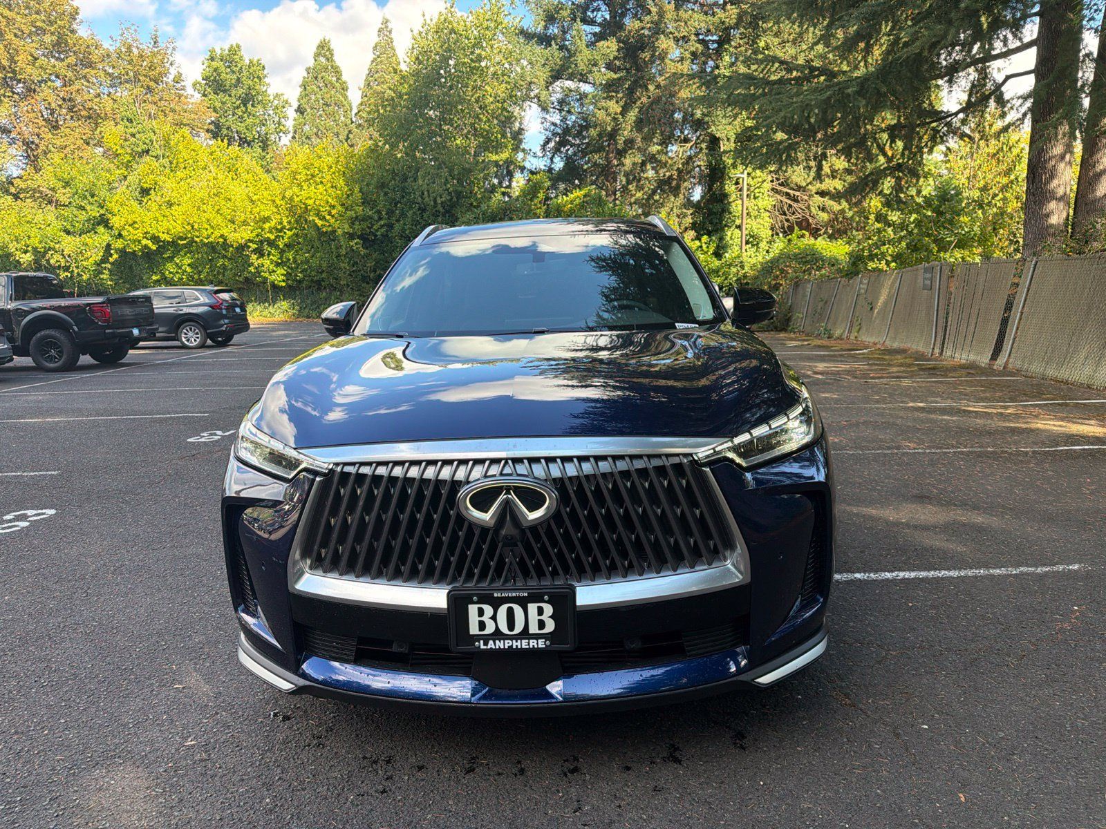 Certified 2026 INFINITI QX60 Luxe w/ Cargo Package AWD/4WD image 2