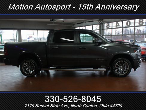 Used 2019 RAM 1500 Laramie image 12