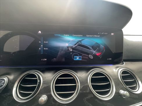 Used 2023 Mercedes-Benz E 350 Sedan image 38