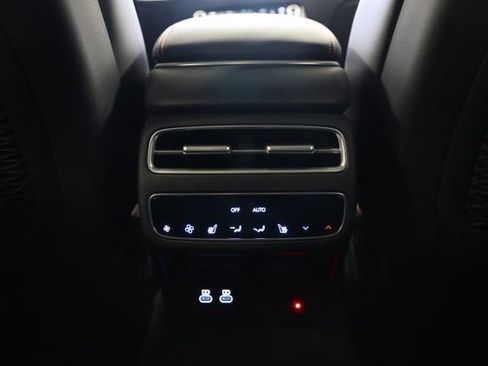 Used 2026 Genesis GV70 3.5T Sport Prestige image 36