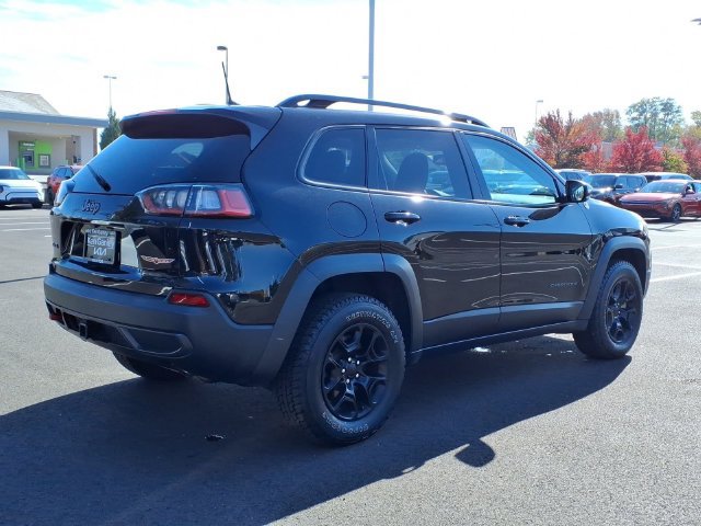 Used 2022 Jeep Cherokee Trailhawk w/ Sun, Sound & Nav Group AWD/4WD image 6