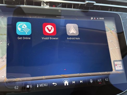 Used 2025 Mercedes-Benz E 350 Sedan image 13