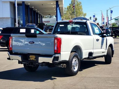 New 2026 Ford F350 XL w/ XL Chrome Package image 4