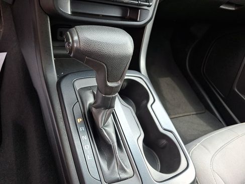 Used 2019 Chevrolet Colorado W/T w/ WT Convenience Package AWD/4WD image 15