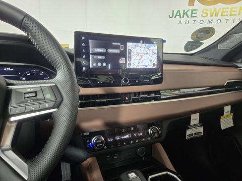 New 2025 Mitsubishi Outlander SEL image 22