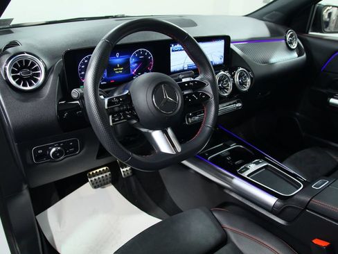 Certified 2024 Mercedes-Benz GLA 250 4MATIC image 20