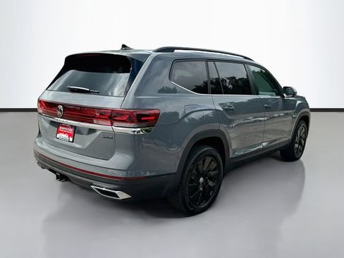 Used 2026 Volkswagen Atlas SE AWD/4WD image 6