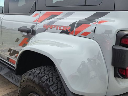 Used 2024 Ford Bronco Raptor image 6