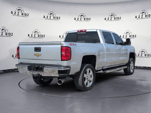 Used 2019 Chevrolet Silverado 2500 LTZ w/ Duramax Plus Package AWD/4WD image 6