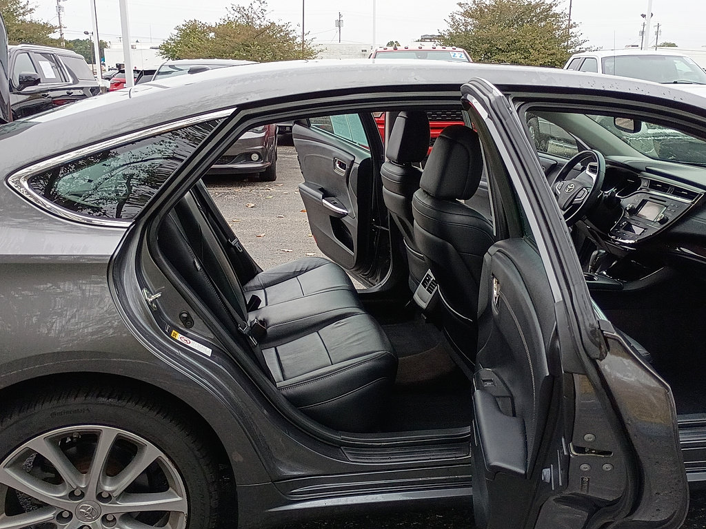 Used 2014 Toyota Avalon XLE Touring FWD image 15