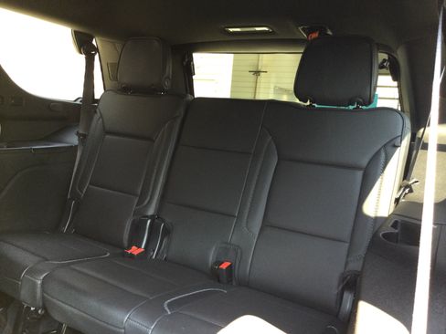 Used 2023 GMC Yukon Denali w/ Max Trailering Package AWD/4WD image 10