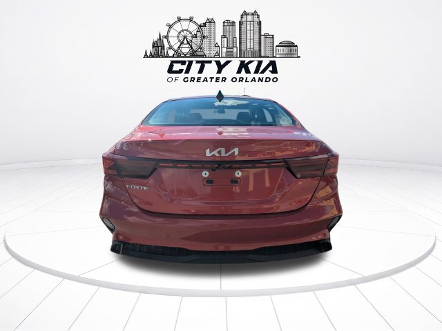 Certified 2024 Kia Forte LXS FWD image 5