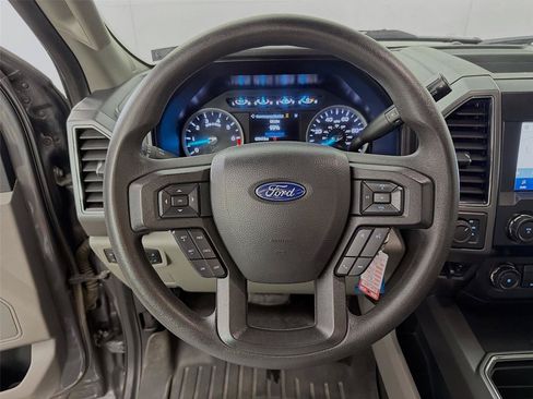 Used 2021 Ford F250 XLT w/ XLT Value Package AWD/4WD image 3