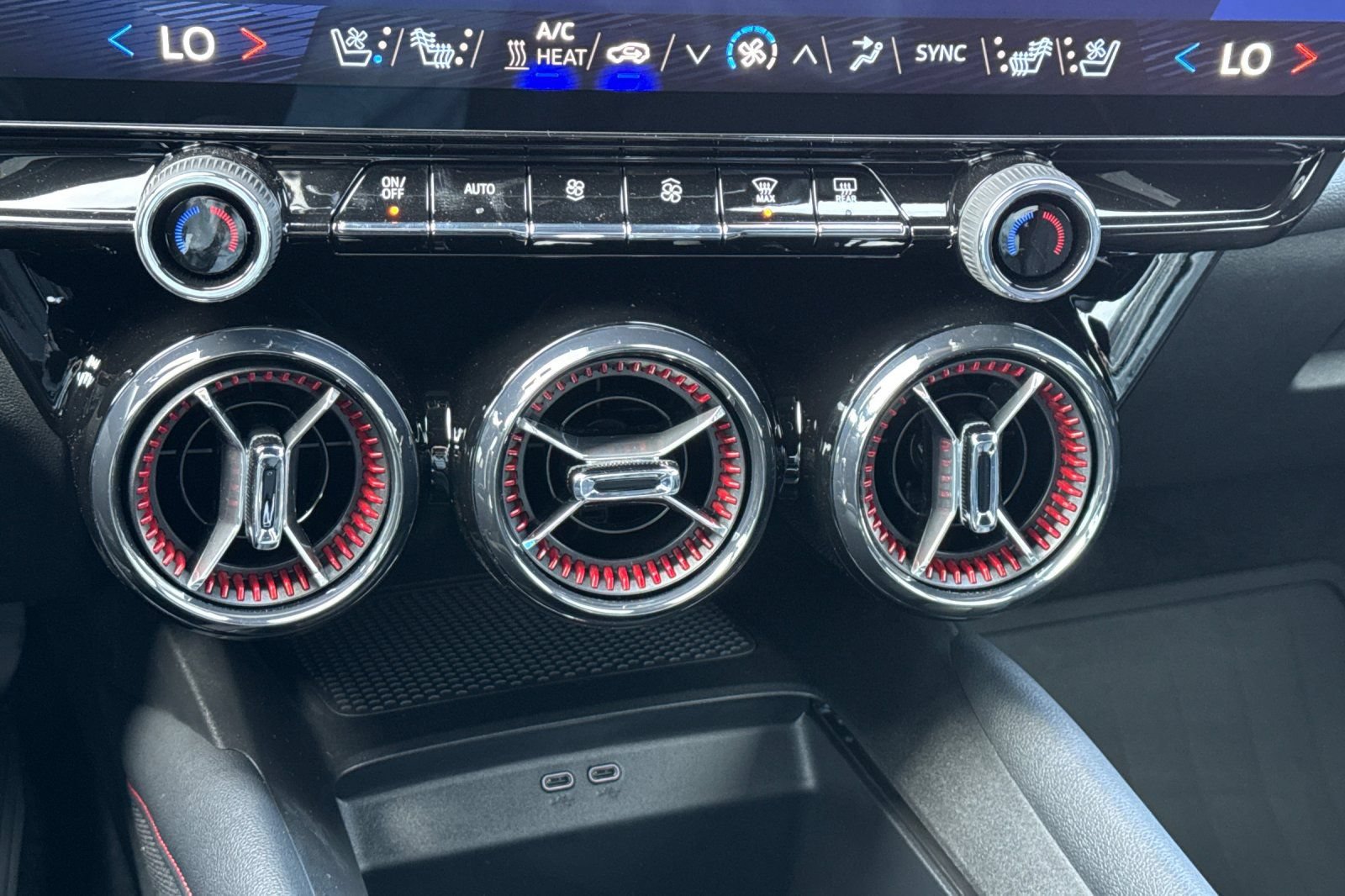 New 2025 Chevrolet Blazer EV RS AWD/4WD image 21