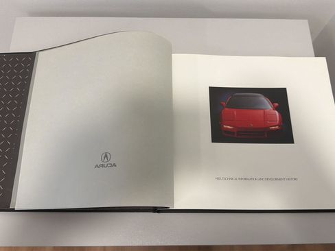 Used 1991 Acura NSX RWD image 12