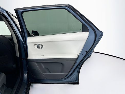 Used 2024 Hyundai Ioniq 5 SEL image 30