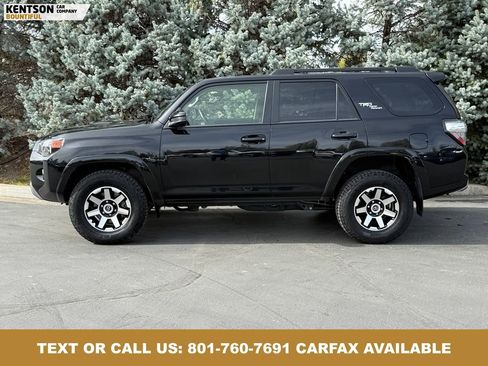 Used 2024 Toyota 4Runner TRD Off-Road AWD/4WD image 4