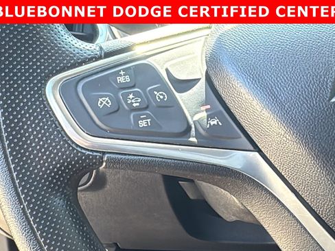 Used 2020 Chevrolet Equinox LT FWD image 21