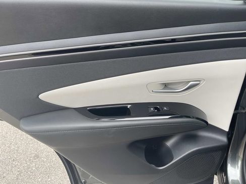 Certified 2022 Hyundai Tucson Limited FWD image 20