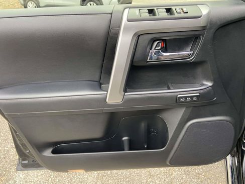 Used 2023 Toyota 4Runner Limited image 13