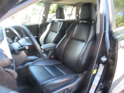 Used 2017 Toyota RAV4 Limited image 20