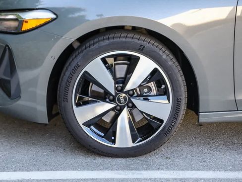 New 2025 Audi A5 2.0T Premium image 9